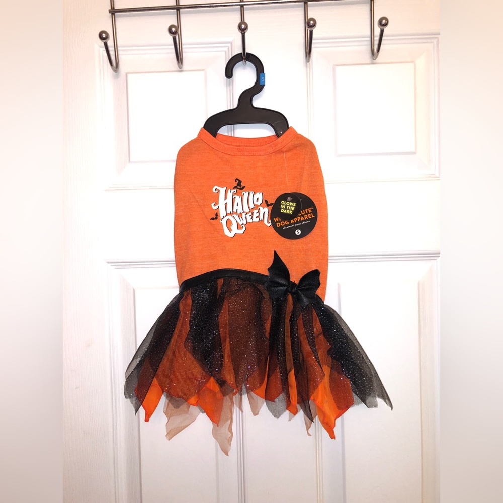 HALLOWEEN DOG OUTFIT , witch puppy costume